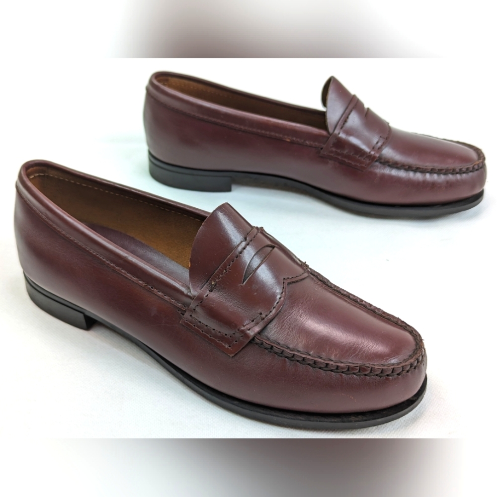 GH & Bass Weejuns Penny Loafers, Women 7.5 B, Burgundy Leather Slip On - A30